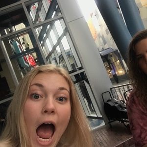 Meet your Posher, Katherine